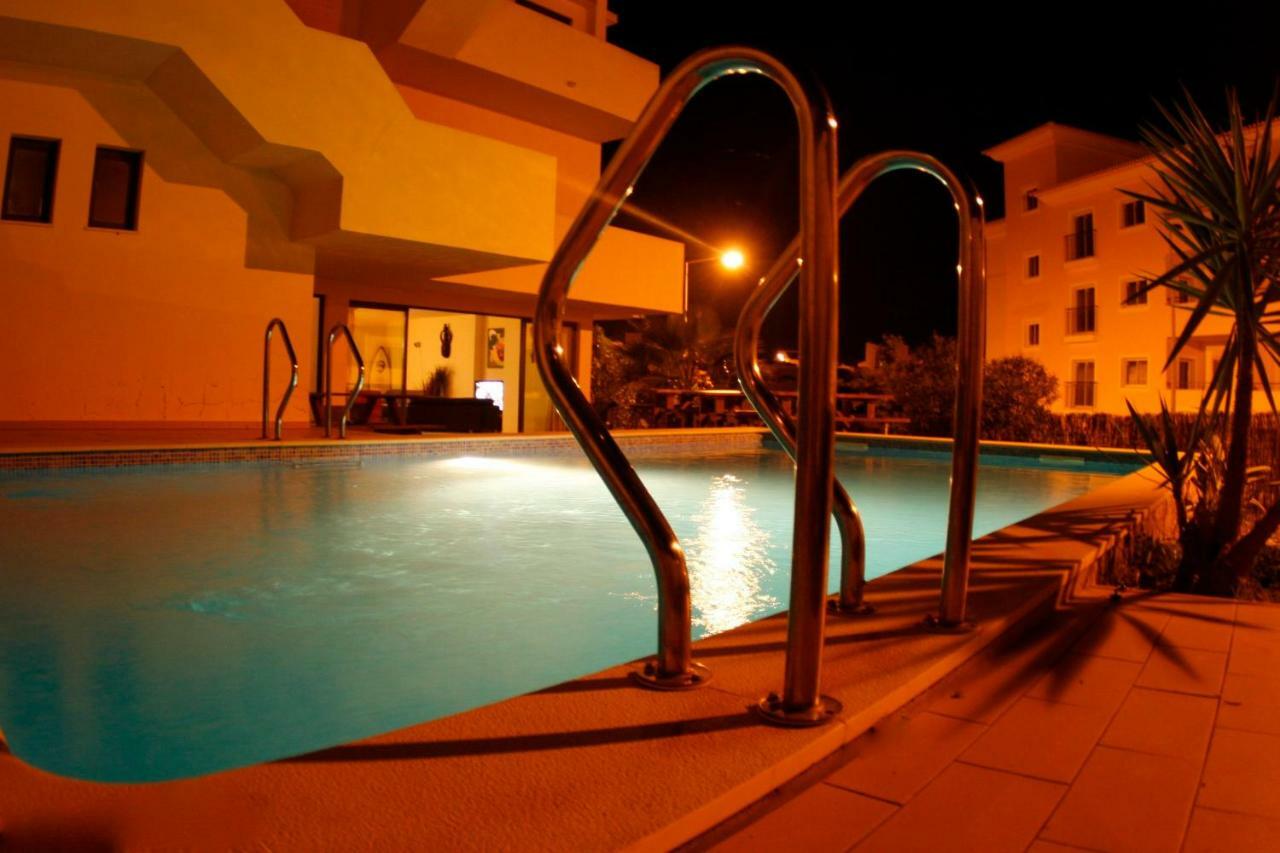Algarve Surf Hostel - Lagos Eksteriør billede