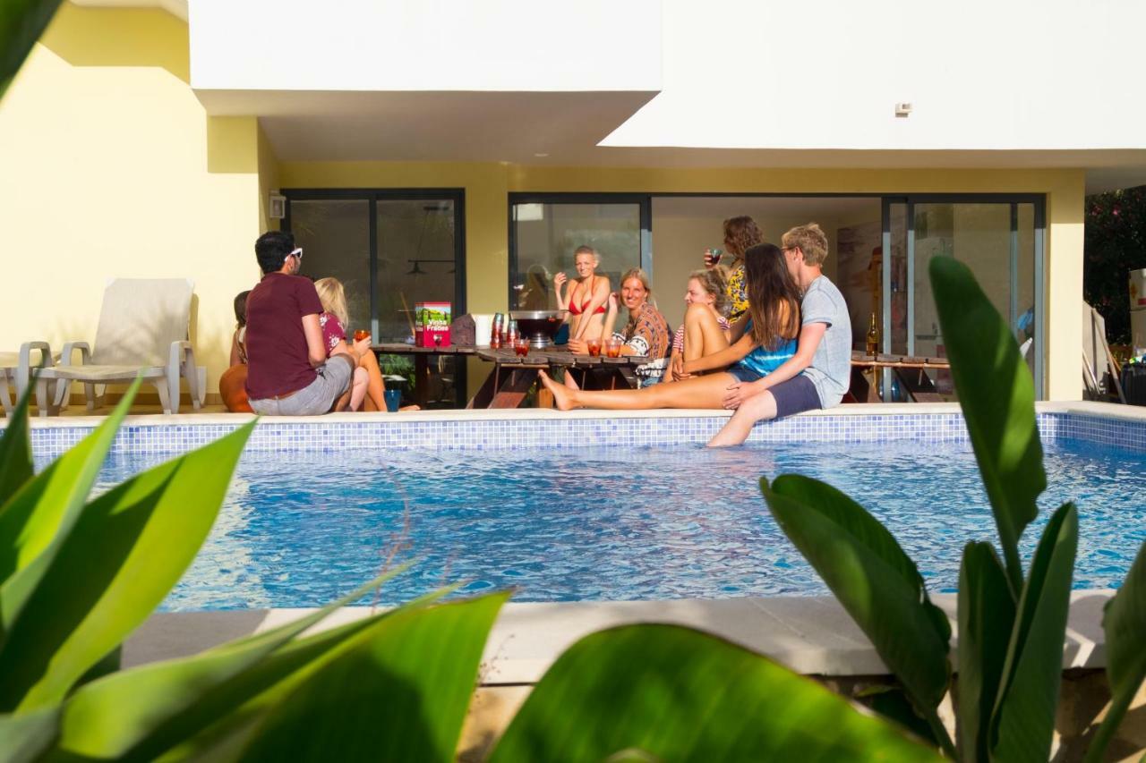 Algarve Surf Hostel - Lagos Eksteriør billede