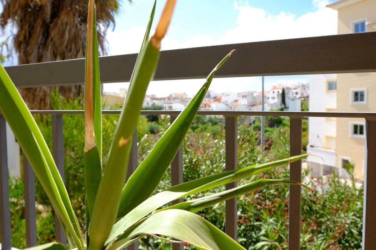 Algarve Surf Hostel - Lagos Eksteriør billede